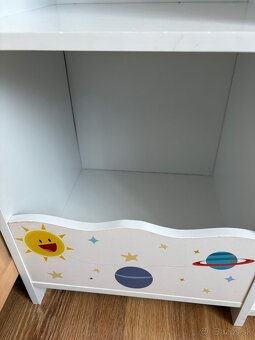 Polička na hračky - 6