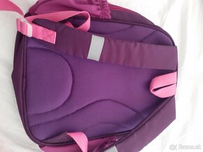 Fialový ruksačik s motýľom 5 € - 6