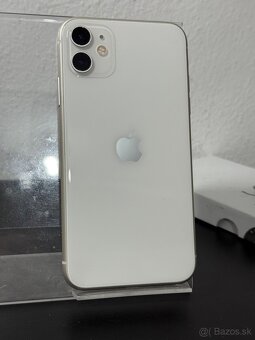 Predám Apple iPhone 11 256GB Silver Minimálne známky - 6