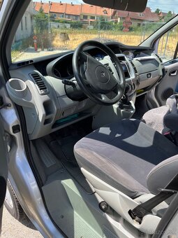 Renault Trafic Passanger 2014 long Len 120000km - 6