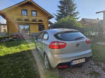 Kia Rio 2013 - 6