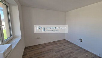 Ponúkam na predaj novostavbu 4 izbového rodinného domu Dvory - 6