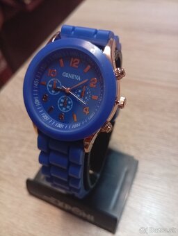 Nádherné dámske hodinky.. rôzne farby - 6