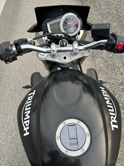Triumph Street Triple 675 - 6