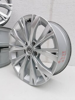 Vw Tiguan orig. alu disky 7J R17 5x112 ET40 - 6