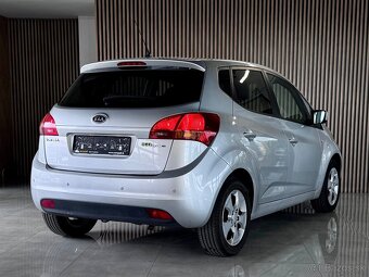 KIA Venga 1.4 Benzín 2010 - 6
