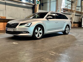 Škoda superb 2.0 TDi 110kw - 6