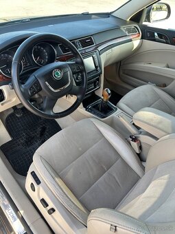 Skoda superb combi 2.0tdi CR - 6