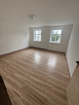 REZERVOVANÝ  RD v Zemianskych Sadoch,okr. Galanta - 6