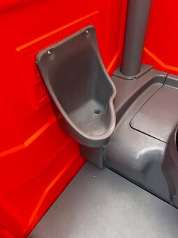 Mobilná toaleta, kadibudka, Toi, prenosné WC - použitá - 6