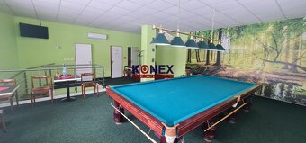 NA PREDAJ - Budova s barom v centre mesta Veľké Kapušany - 6