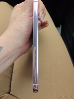 Samsung galaxy S23 - 6