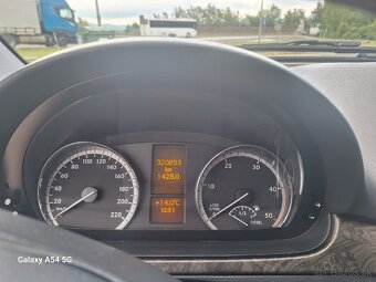 Mercedes Viano - 6