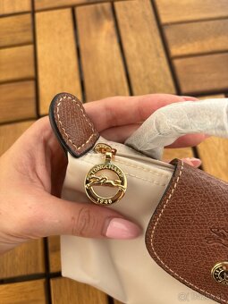 Longchamp kožená mini kabelka - 6