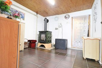 ZNÍŽENÁ CENA - ÚTULNÝ Rodinný dom - malebné prostredie - - 6