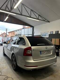 Skoda Octavia II RS 2012 2TDi DSG - 6