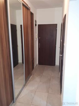 Prenajom 2 izboveho bytu - 6