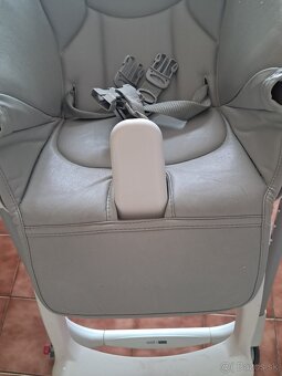 Stolička na kŕmenie - 6