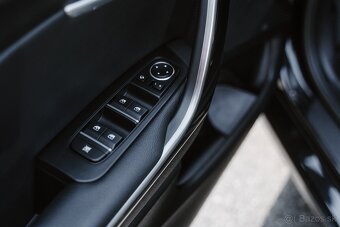 Kia Ceed SW 1.5 T-GDi Platinum - 6