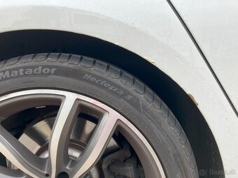 BMW 540i xDrive - 6