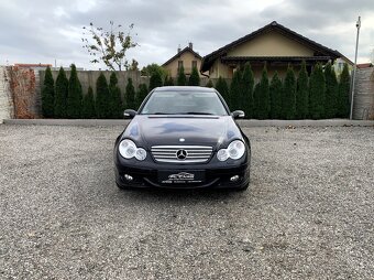 MERCEDES-BENZ C TRIEDA KUPÉ 230 V6 EVOLUTION SPORT 7G A/T - 6