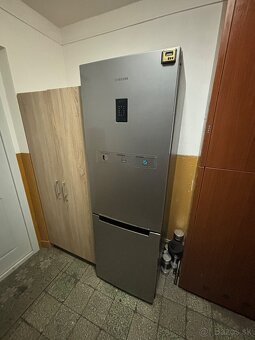 Predam komninovanu chladničku  Samsung - 6