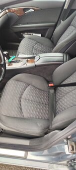 Mercedes Benz E W211 - 6
