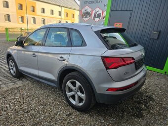 Audi Q5 2.0 TDI 190k quattro S tronic Design - 6