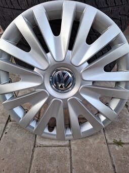 zimná sada VW Group 5x112R15 + original puklice VW - 6