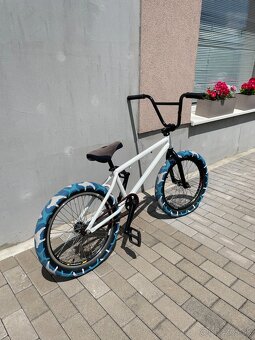 BMX - 6
