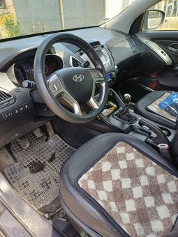 Hyundai IX35 4x4 CRDI VGT Premium - 6