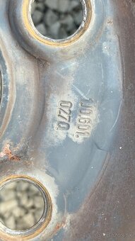 Zimné kolesá VW Golf 4 - 6