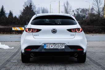 Mazda 3 90kW (2020). - 6