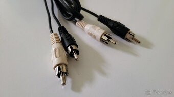 Kábel 2× RCA čierny - 2× RCA biely - 6