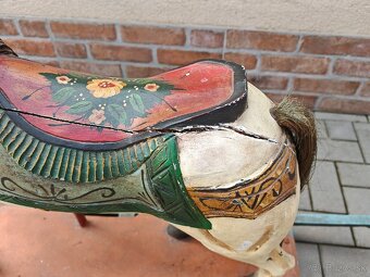 Veľký drevený hupaci koník - 6