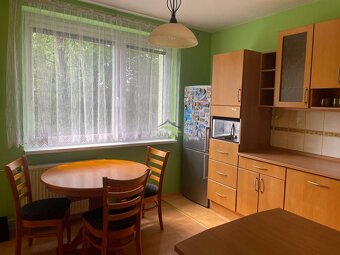 Príjemný veľký 3 izbový byt na Okružnej ulici - 84 m2 - 6