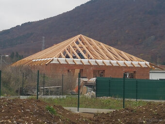 Strechy novostavby, rekonštrukcie - krovy, škridla, plech - 6