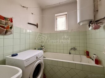 Rodinný dom v pokojnej lokalite v obci Trnovec nad Váho… - 6