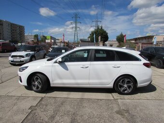 Hyundai i30 CW 1.6 CRDi Family - Možný odpočet DPH - 6