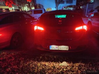 Kia ceed 1,4 cvvt 73kw 6m MY2015 GOLD - 6