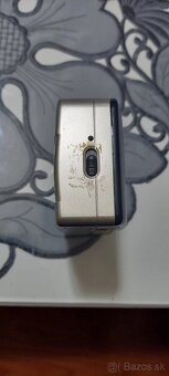 Predám tento starý fotoaparát FujiFilm - 6