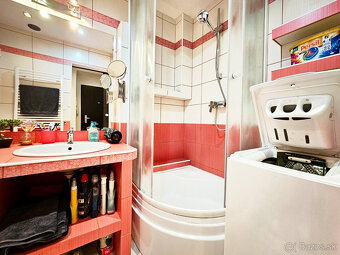 NA PREDAJ: MODERNÝ 2 IZBOVÝ BYT VO SVITE - 6