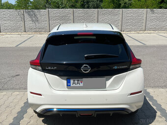 Nissan Leaf N-Connecta 40KWH V ZÁRUKE 360 STUPŇOVÁ KAMERA - 6