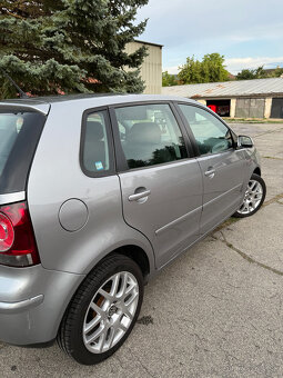 VW Polo 1.2 Htp 51 KW - 6