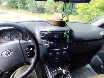 Kia Sorento 2.5crdi 125kw - 6