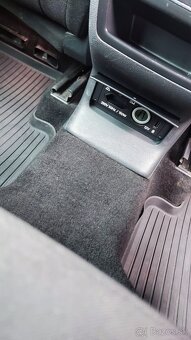 Škoda Karoq 1,5 TSI Ambition - 6