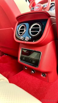 Bentley Bentayga Azure 2025 - 6
