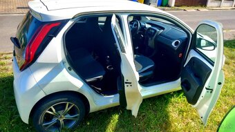 Toyota Aygo 1,0 VVT - 6