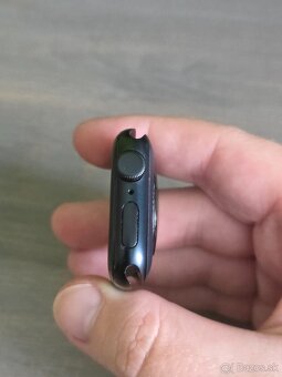 Apple Watch SE 2 - 40mm - 6