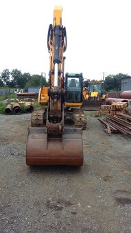 pásové rýpadlo JCB JS210LC - 6
